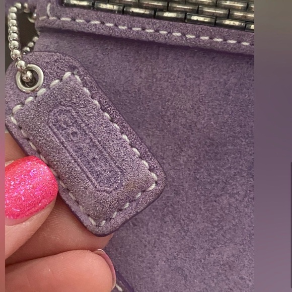 COACH VINTAGE WRISTLET PURPLE SUEDE EST. 1941 SILVER DETAIL ZIPPER - Picture 3 of 4